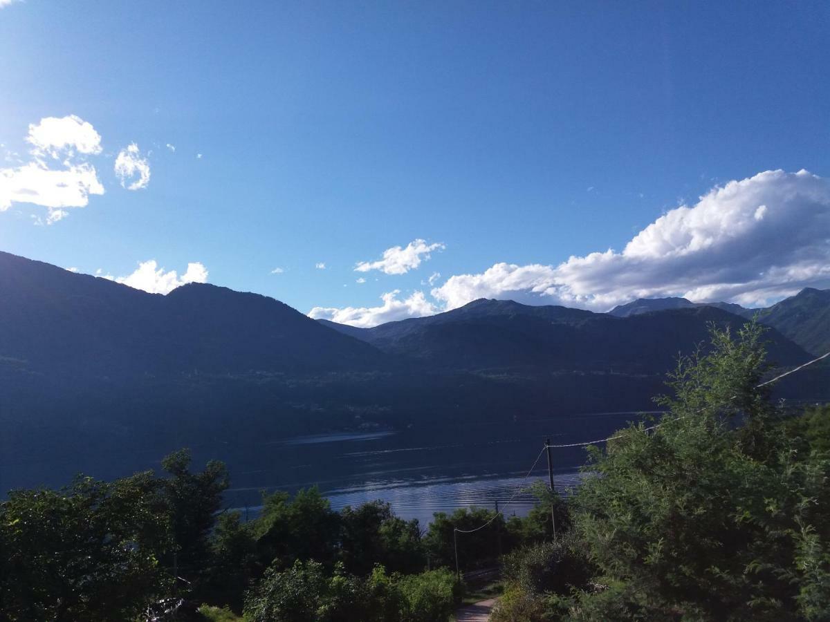 Lago d'Orta Appartamento con vista Pettenasco Esterno foto